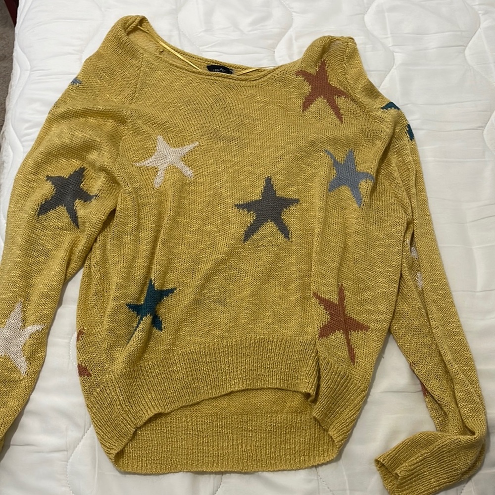 cute yellow sweater with stars